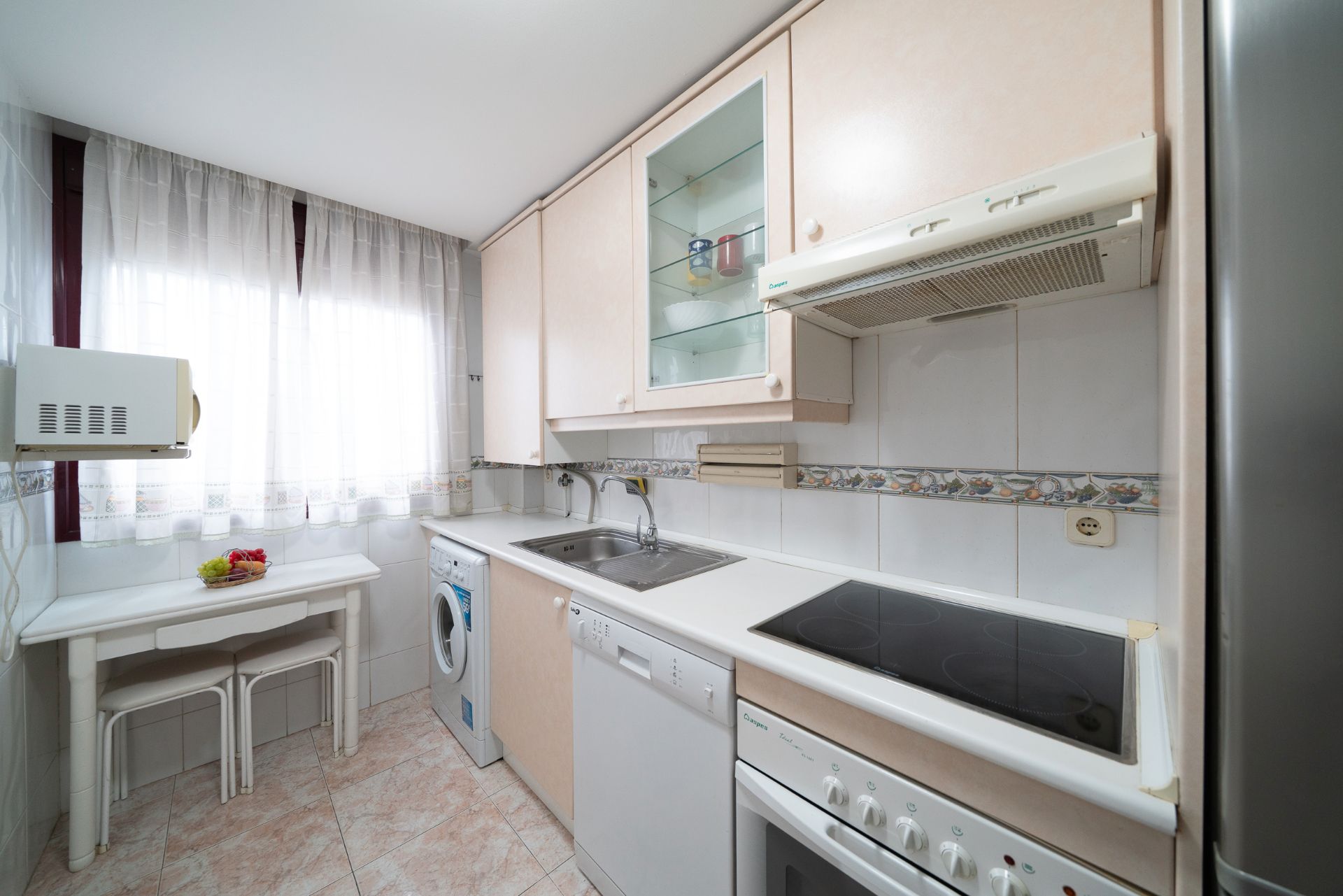 Cuina de Àtic en venda en San Sebastián de los Reyes amb Aire condicionat, Calefacció i Terrassa