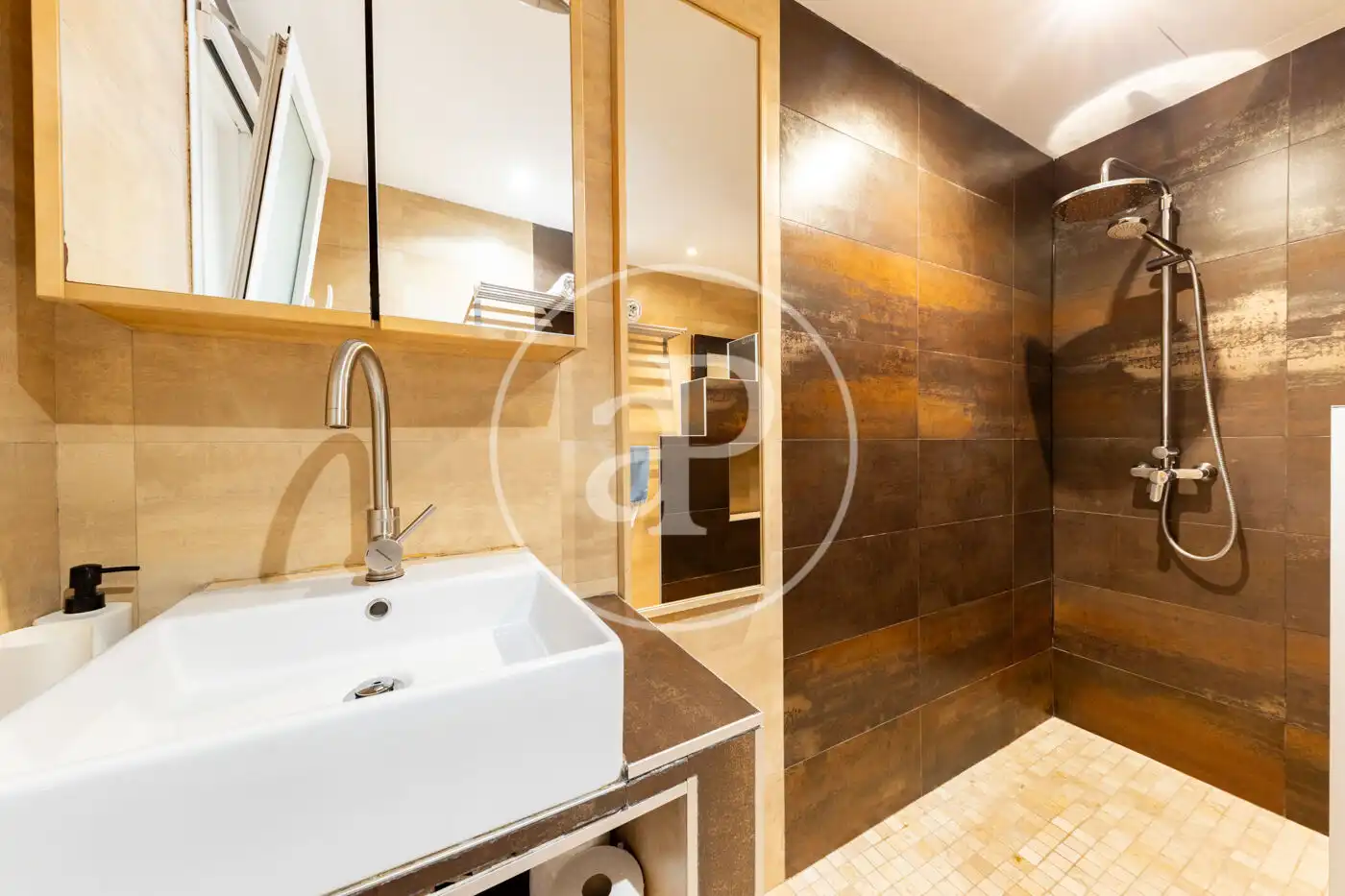 Badezimmer von Wohnung zur Miete in  Palma de Mallorca mit Klimaanlage, Heizung und Terrasse