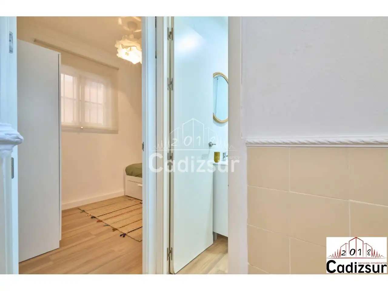 Badezimmer von Wohnung zum Verkauf in Cádiz
