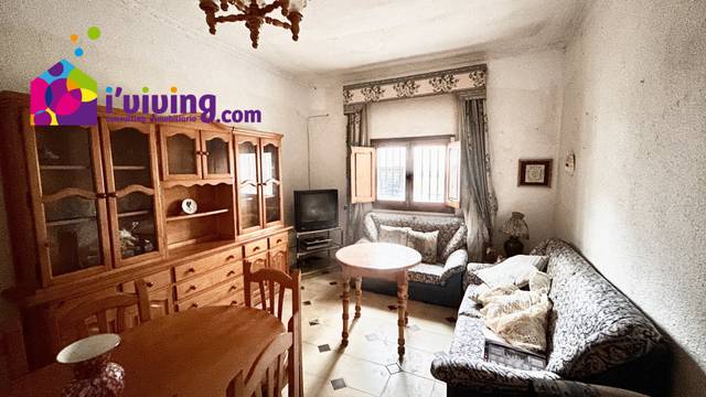 Casa-chalet en Venta en Fines