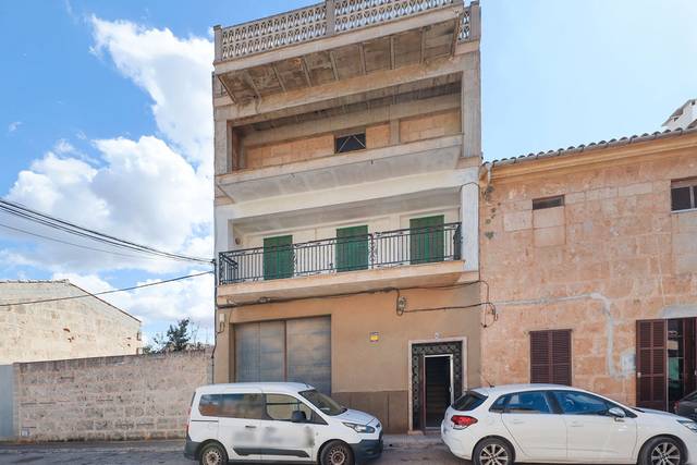 Casa-chalet en Venta en C/ África en Campos poble