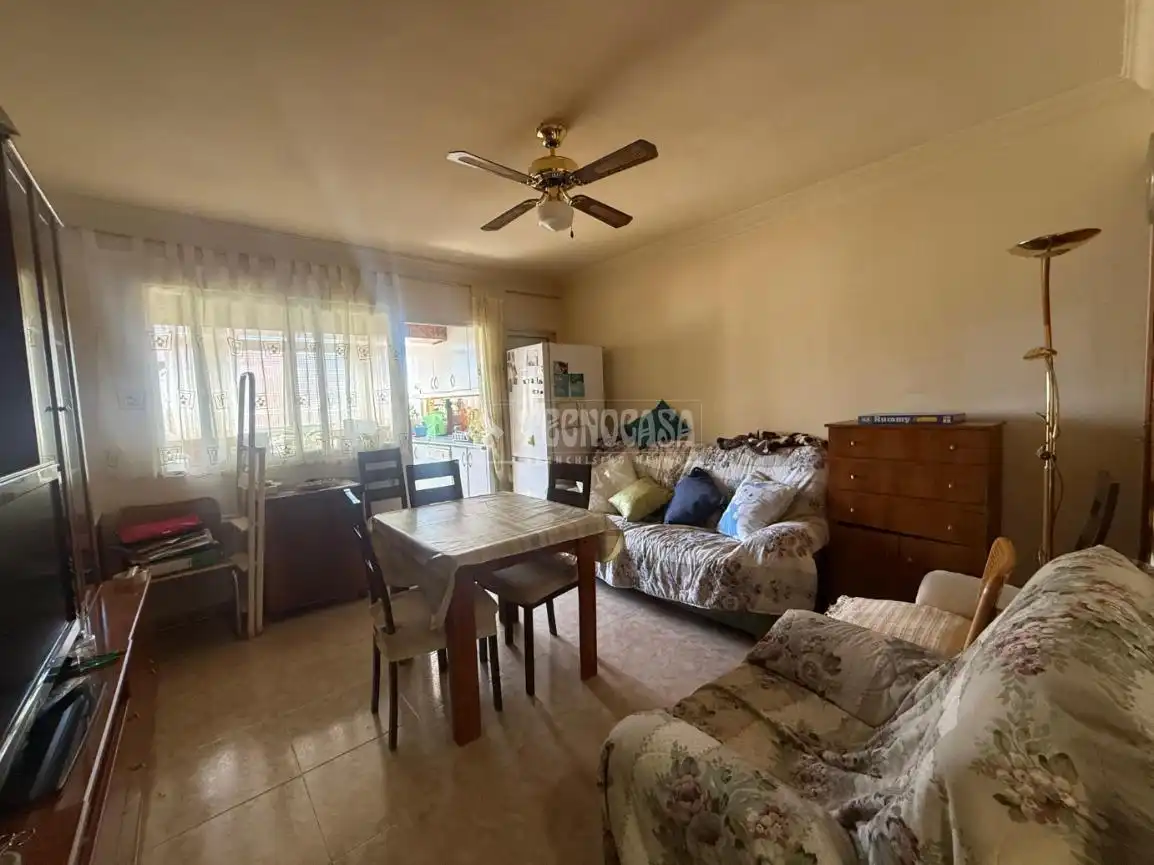 Sala de estar de Piso en venta en Madrid con Piscina comunitaria