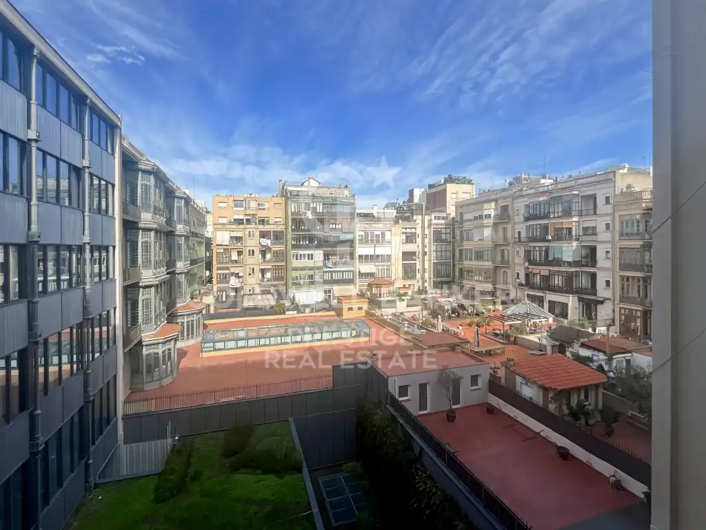 Flat with pool to rent in Calle Girona, imagen 9