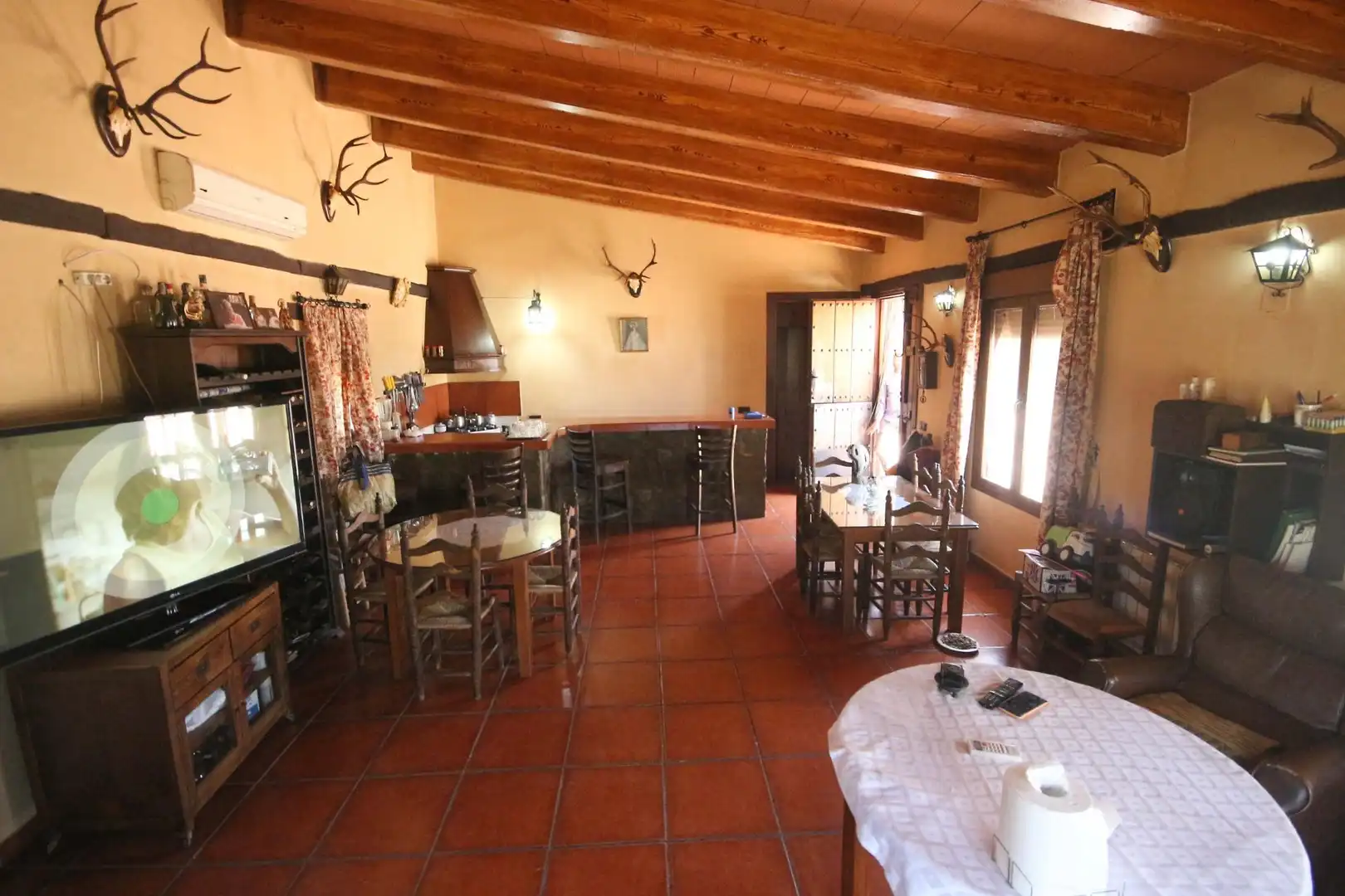 Cocina de Finca rústica en venta en Alcuéscar con Aire acondicionado