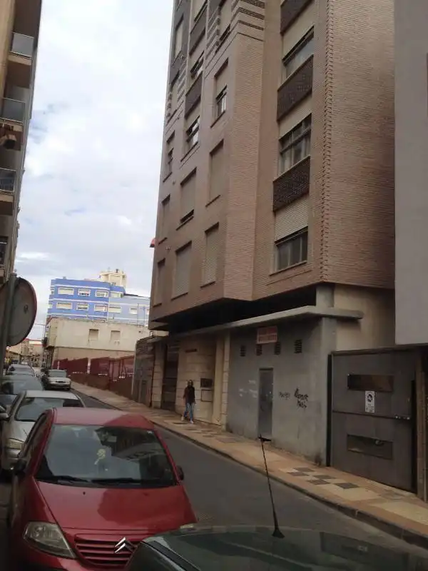Vista exterior de Garaje de alquiler en Cartagena