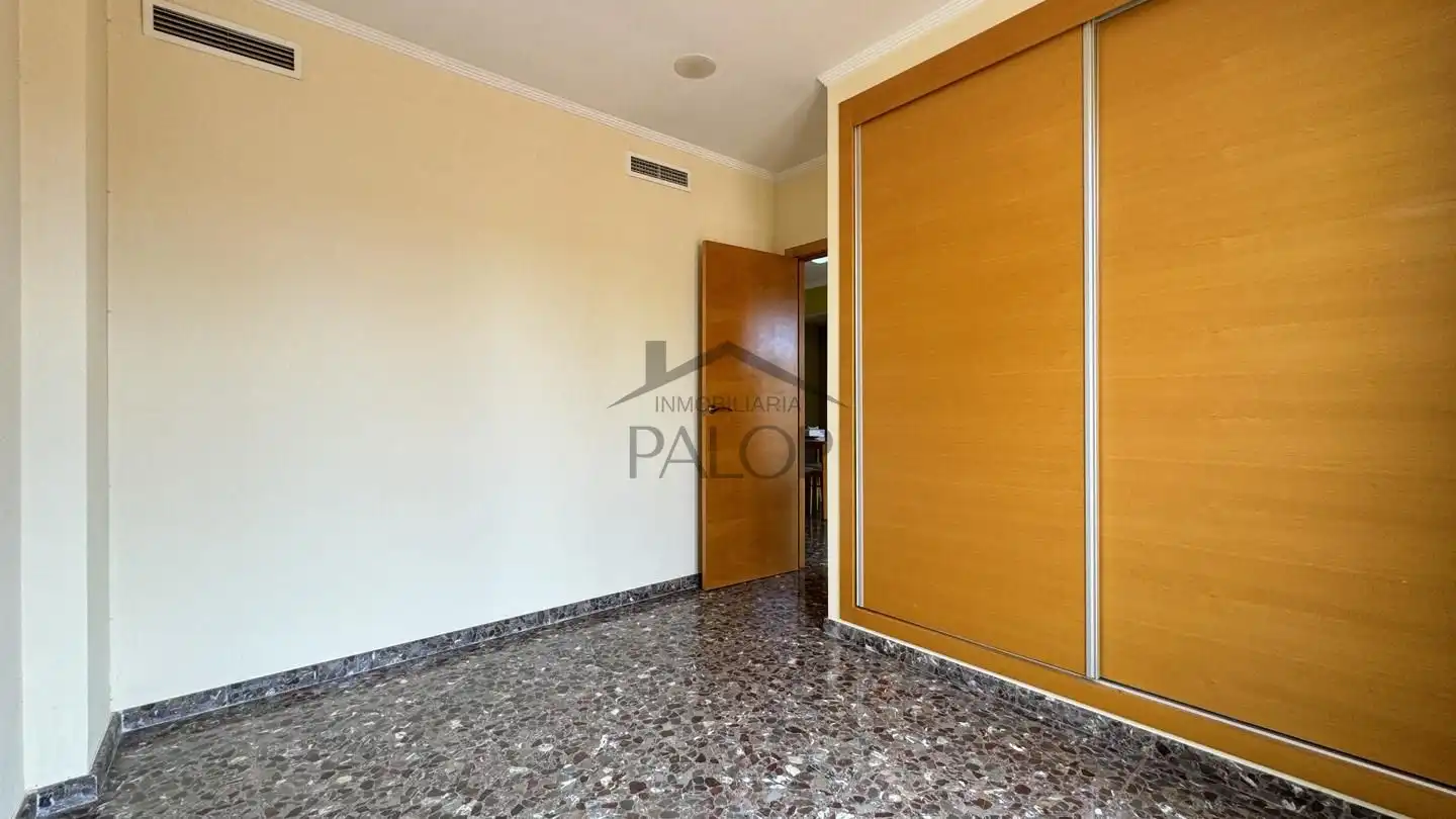 Bedroom of Attic for sale in Carcaixent  with Balcony