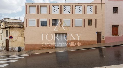 Edificio en Venta en Constanti