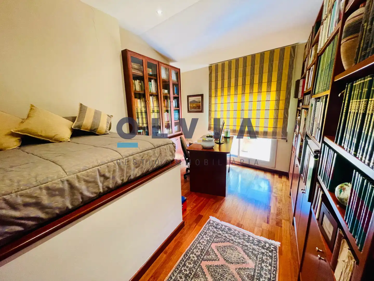 Bedroom of Duplexes for sale in Terrassa  with Air Conditioner, Heating and Parquet flooring