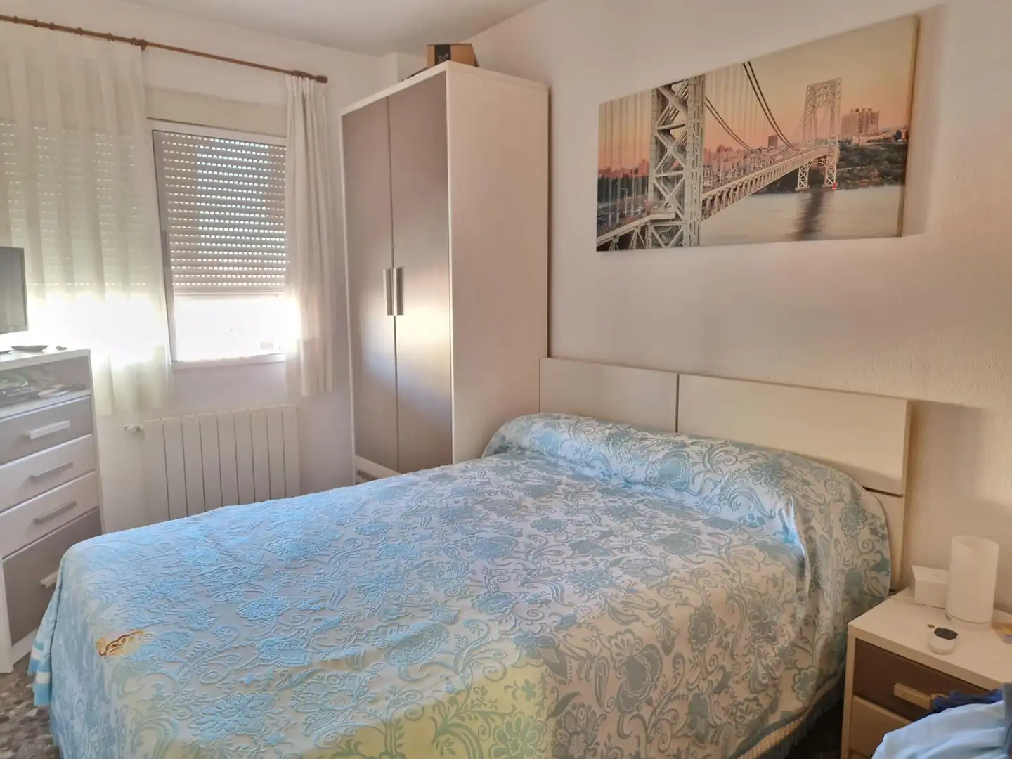 Habitación de Piso de alquiler en La Pobla de Vallbona