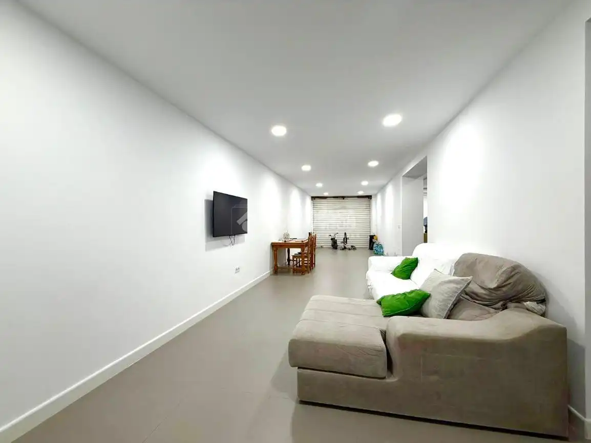Casa adosada en venta en Almería con Calefacción y Terraza