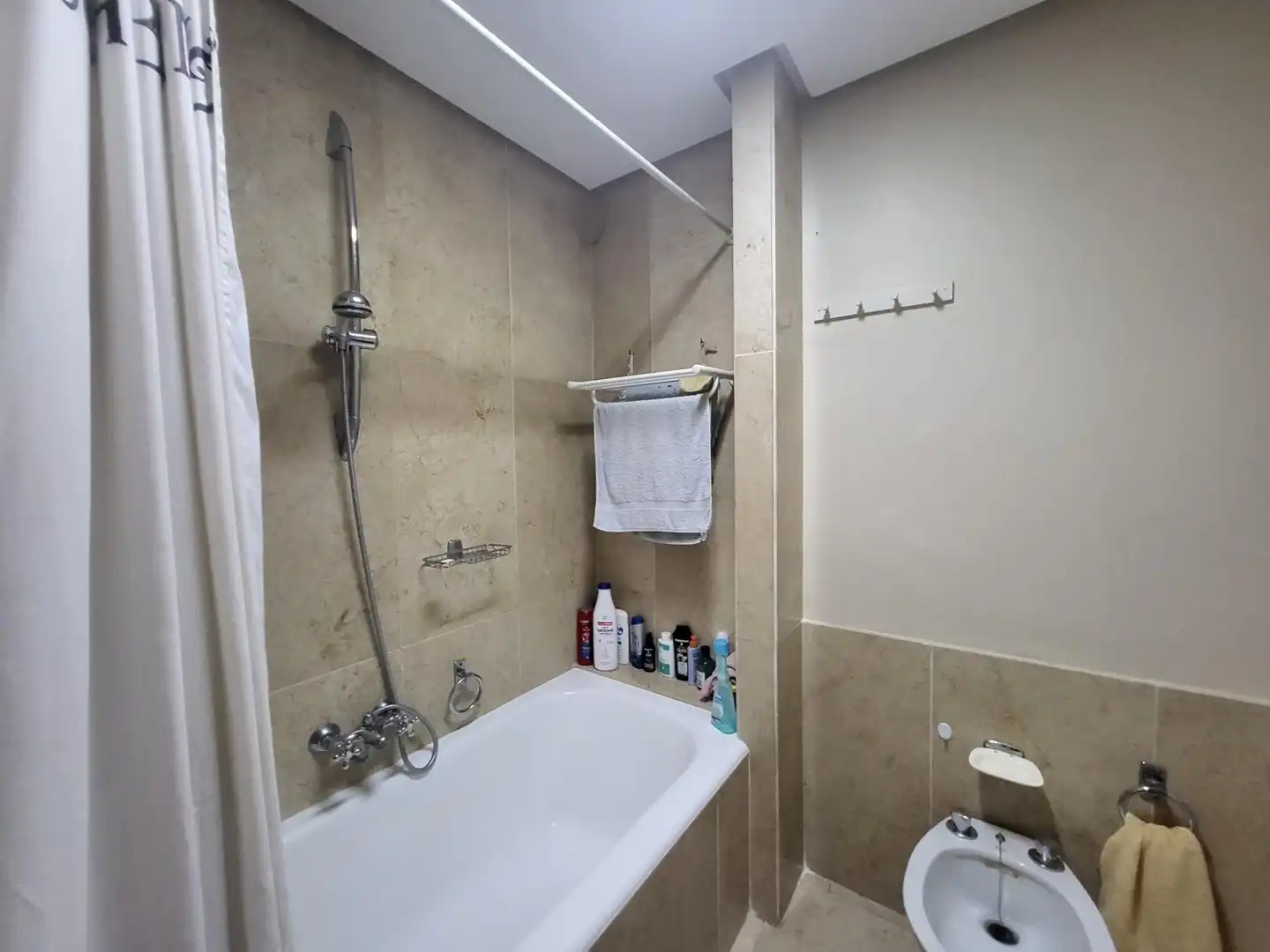 Bany de Apartament en venda en Marbella amb Jardí privat, Terrassa i Traster
