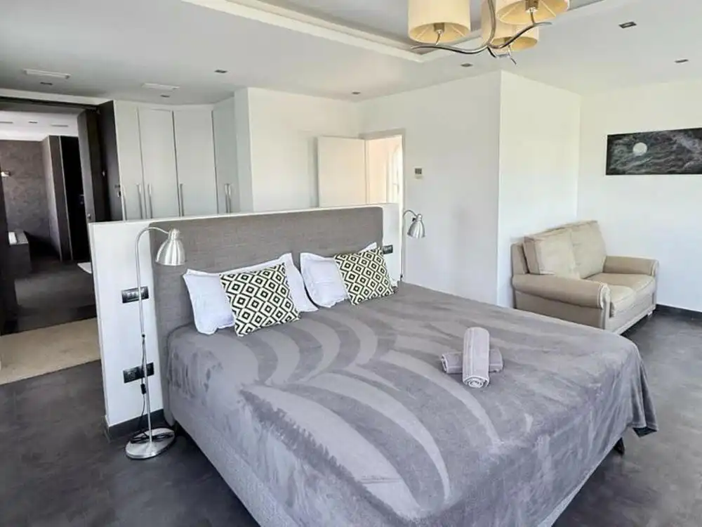 Bedroom of Houses for rent in Estepona  with Air Conditioner, Heating and Private garden
