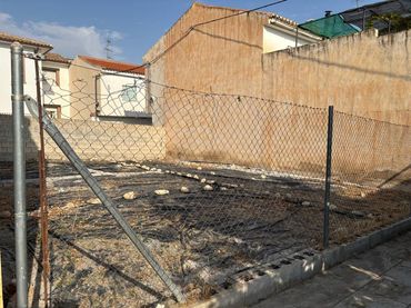 Industriegrundstück zum Verkauf in Baza