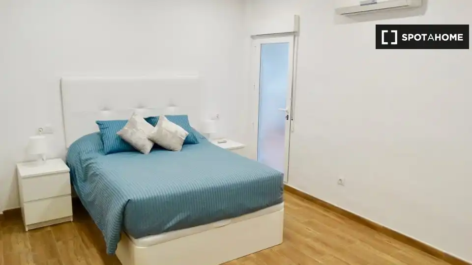 Habitació a Centro - Sagrario