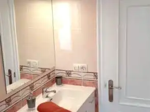 Bathroom of Flat for rent in Gijón   with Heating, Parquet flooring and Furnished