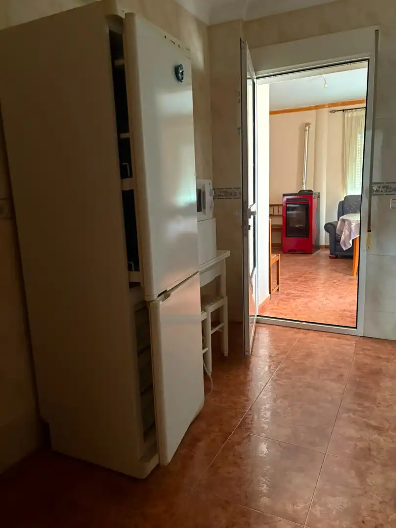 Cocina de Piso en venta en Pozo Alcón con Calefacción, Terraza y Amueblado