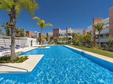 Flat with pool for sale in Calle Los Arqueros 93