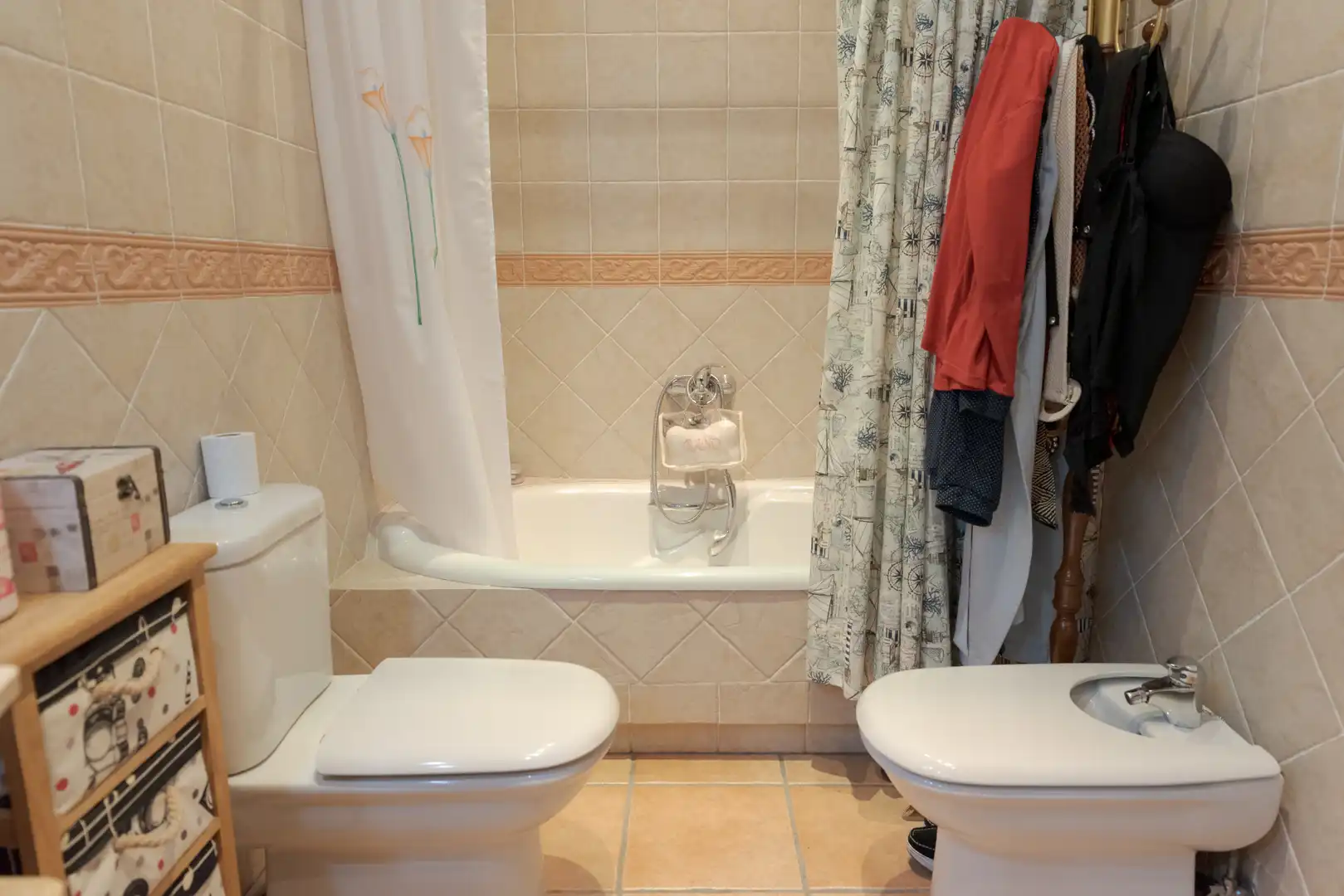 Baño de Casa o chalet en venta en Gerindote con Aire acondicionado, Calefacción y Jardín privado