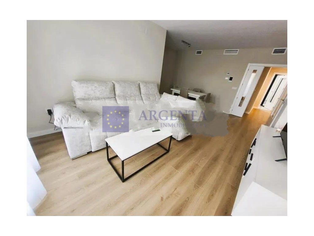 Living room of Flat to rent in Cáceres Capital  with Swimming Pool