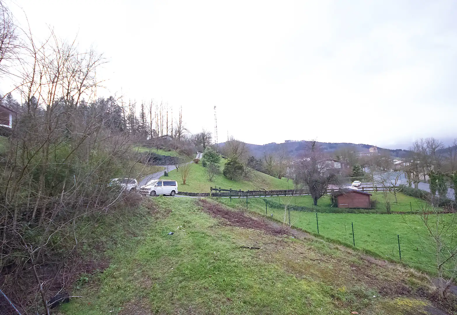 Casa adosada en venda en Segura amb Jardí privat