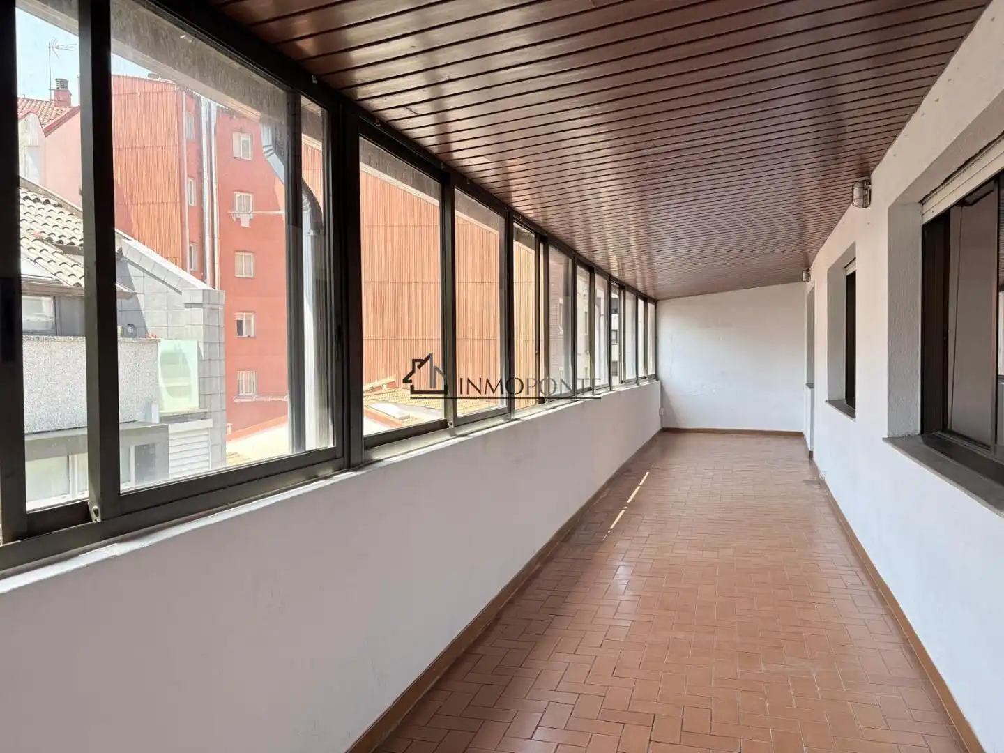 Piso en venta en Pontevedra Capital  con Terraza