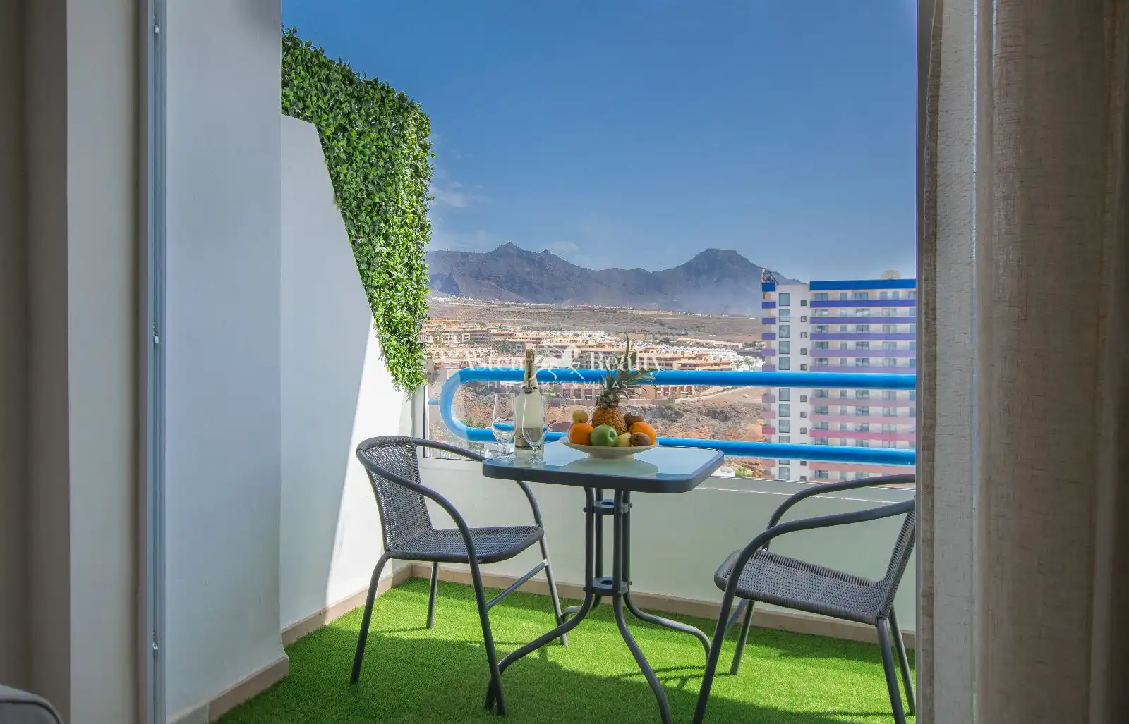 Studio with pool for sale in Adeje 300 16, imagen 13