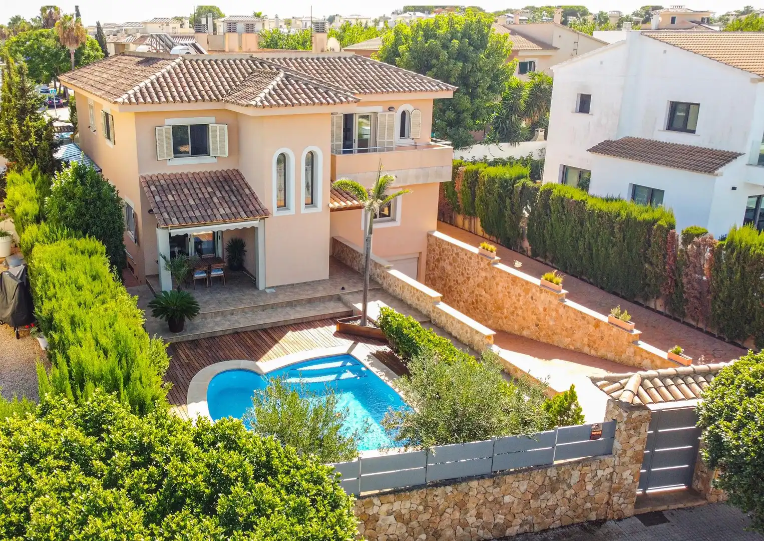 Semi-detached house with terrace for sale in Maioris-Puig de Ros, imagen 3
