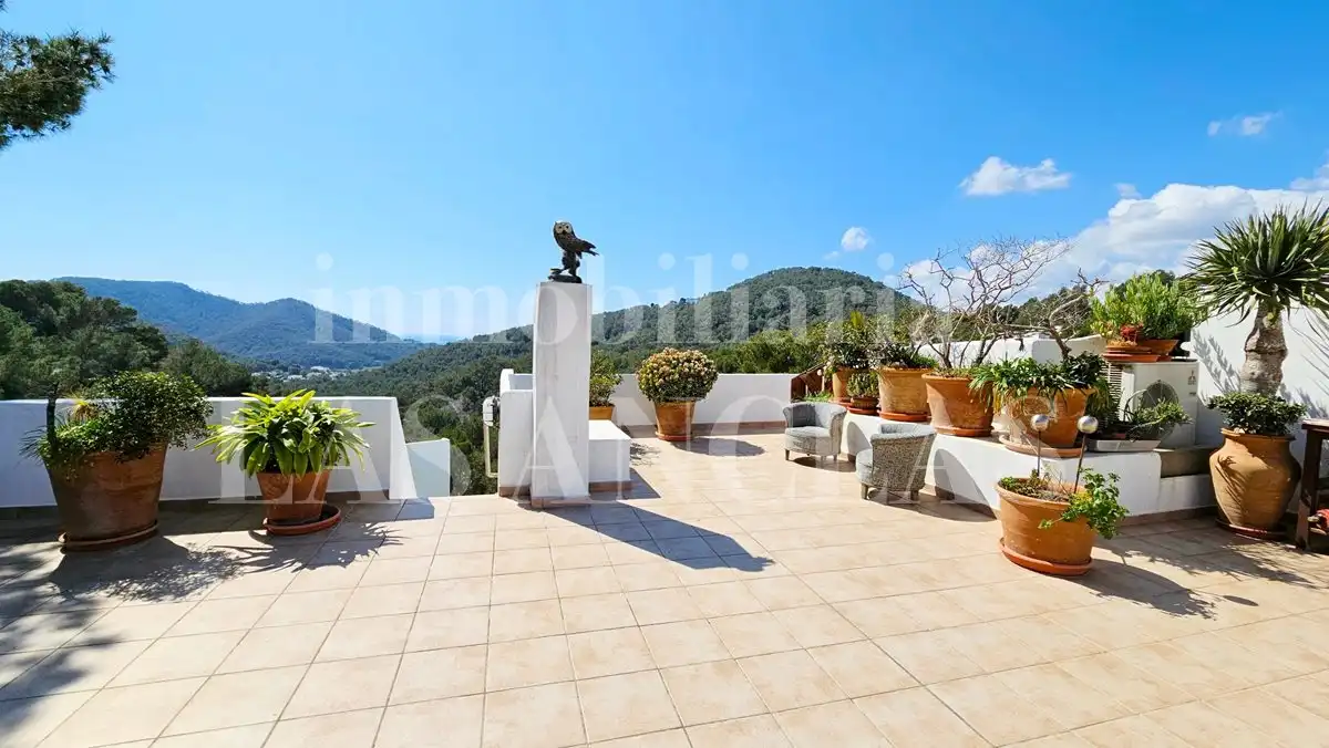 Terraza de Ático en venta en Santa Eulària des Riu con Aire acondicionado y Piscina comunitaria