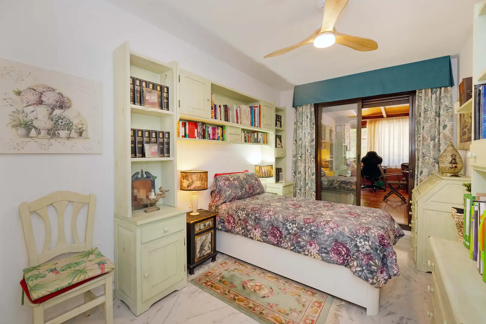 Bedroom of Ground floor for sale in Marbella  with Air Conditioner, Heating and Private garden