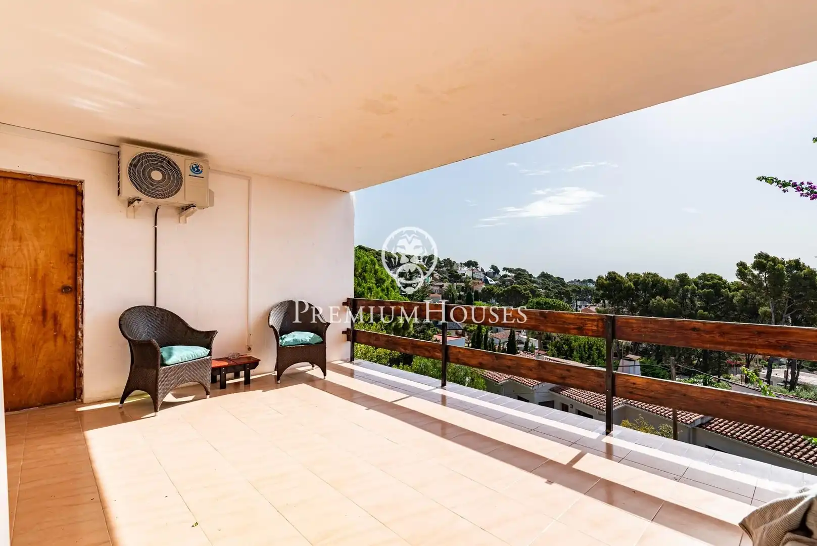 Terrace of Houses for sale in Castelldefels  with Heating, Private garden and Terrace