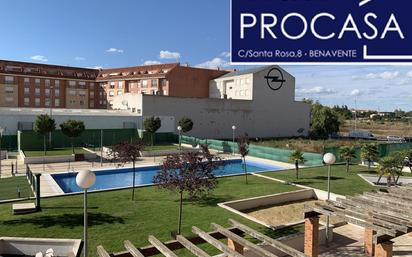 Swimming pool of Flat for sale in Benavente  with Furnished and Community pool