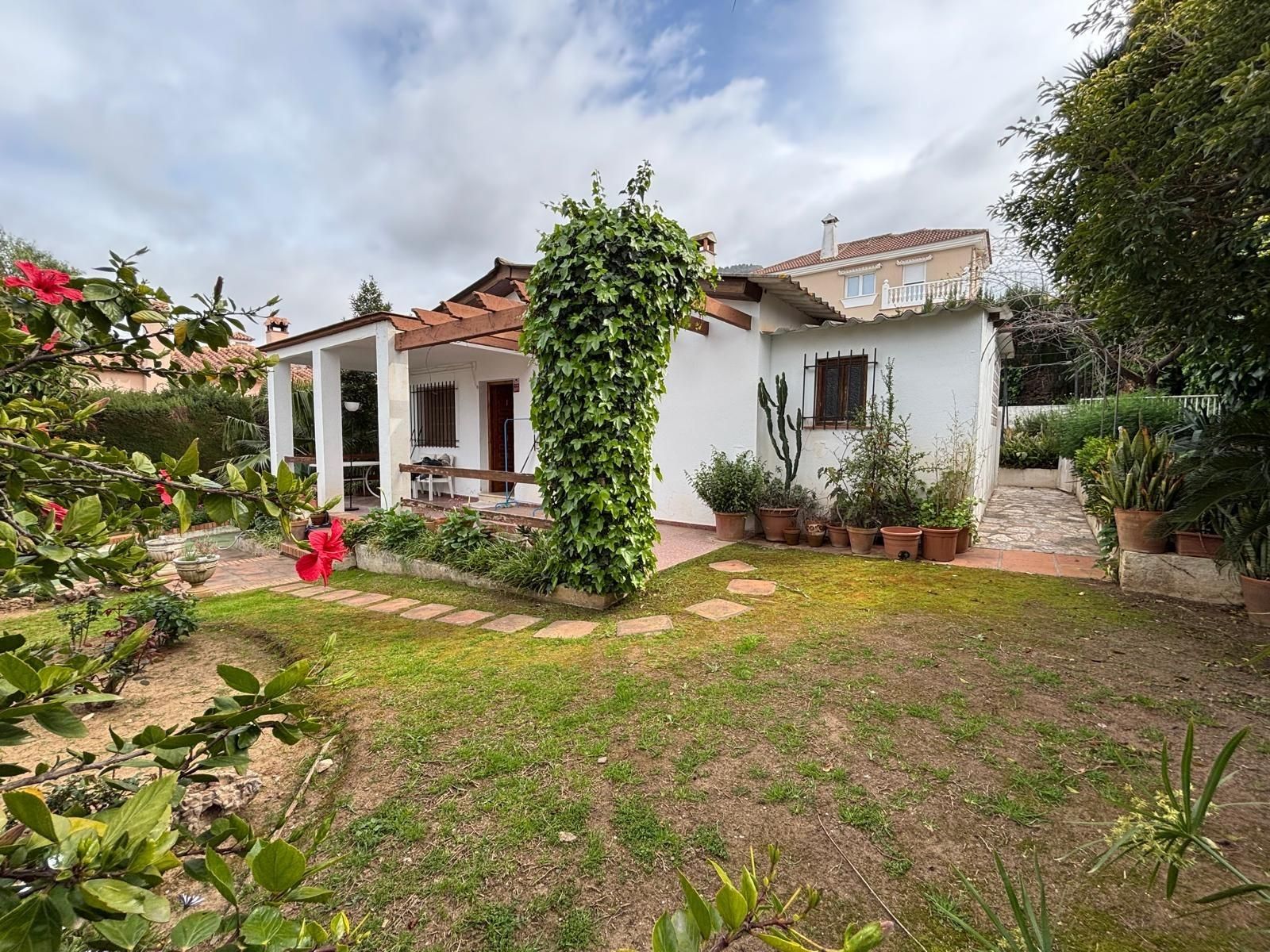 Casa o xalet en venda a Manantiales - Lagar - Cortijo