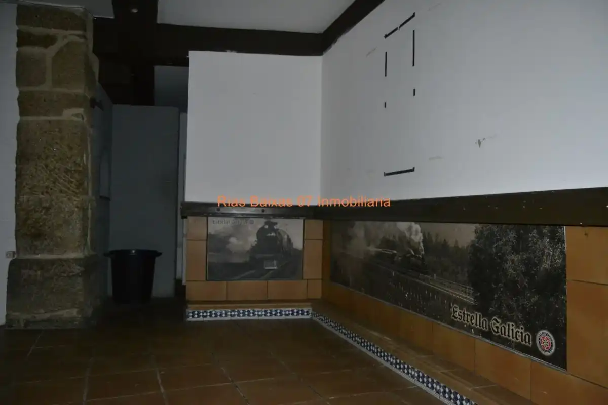 Local comercial en venda a Redondela, imagen 11