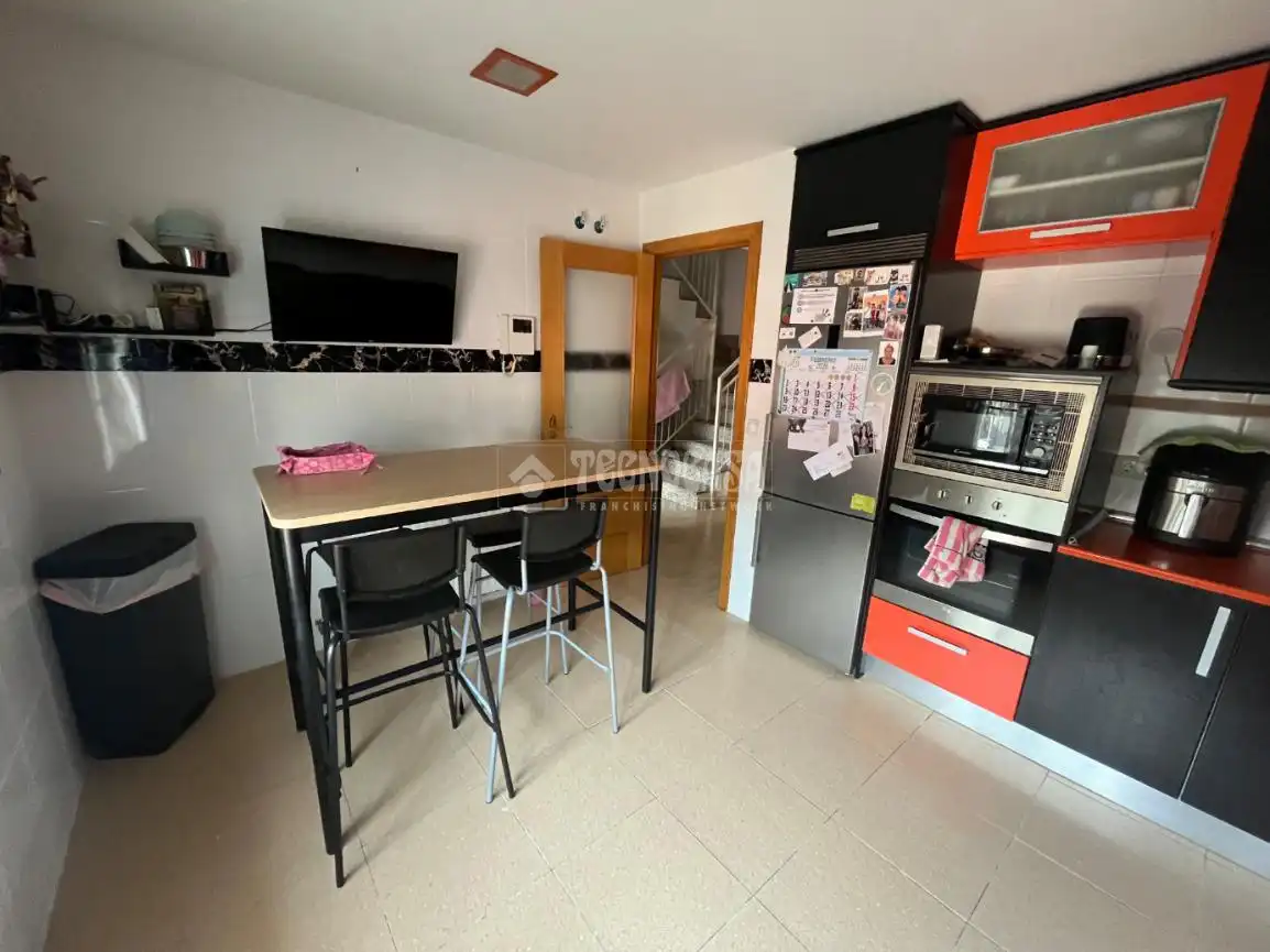 Casa adosada en venta en Moraleja de Enmedio