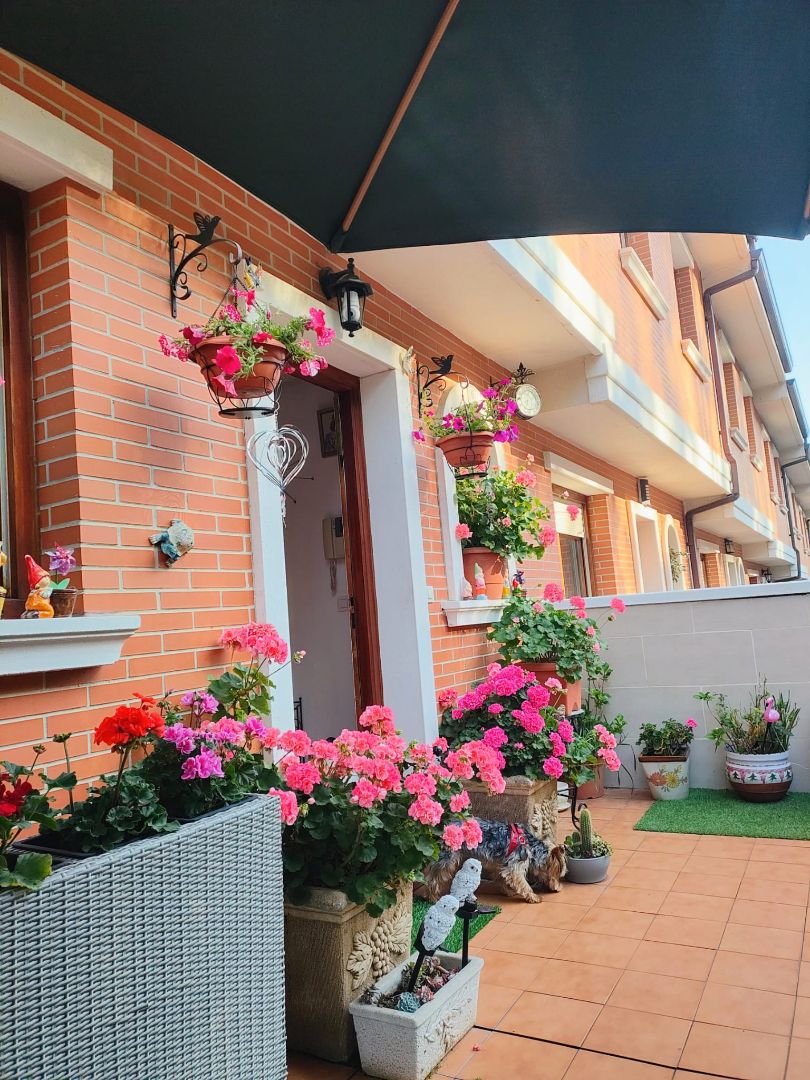 Balcony of Single-family semi-detached for sale in Castro-Urdiales  with Heating, Terrace and Storage room