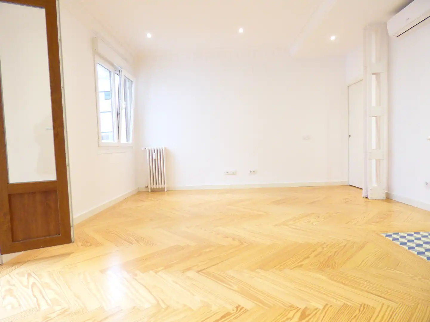 Flat for rent in Madrid - Avenida de Menéndez Pelayo, Ibiza de Madrid