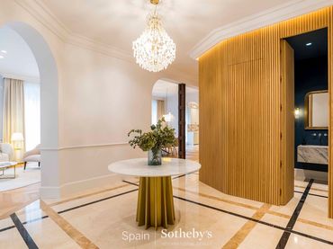 Apartamento con ascensor en venta en Chamberí