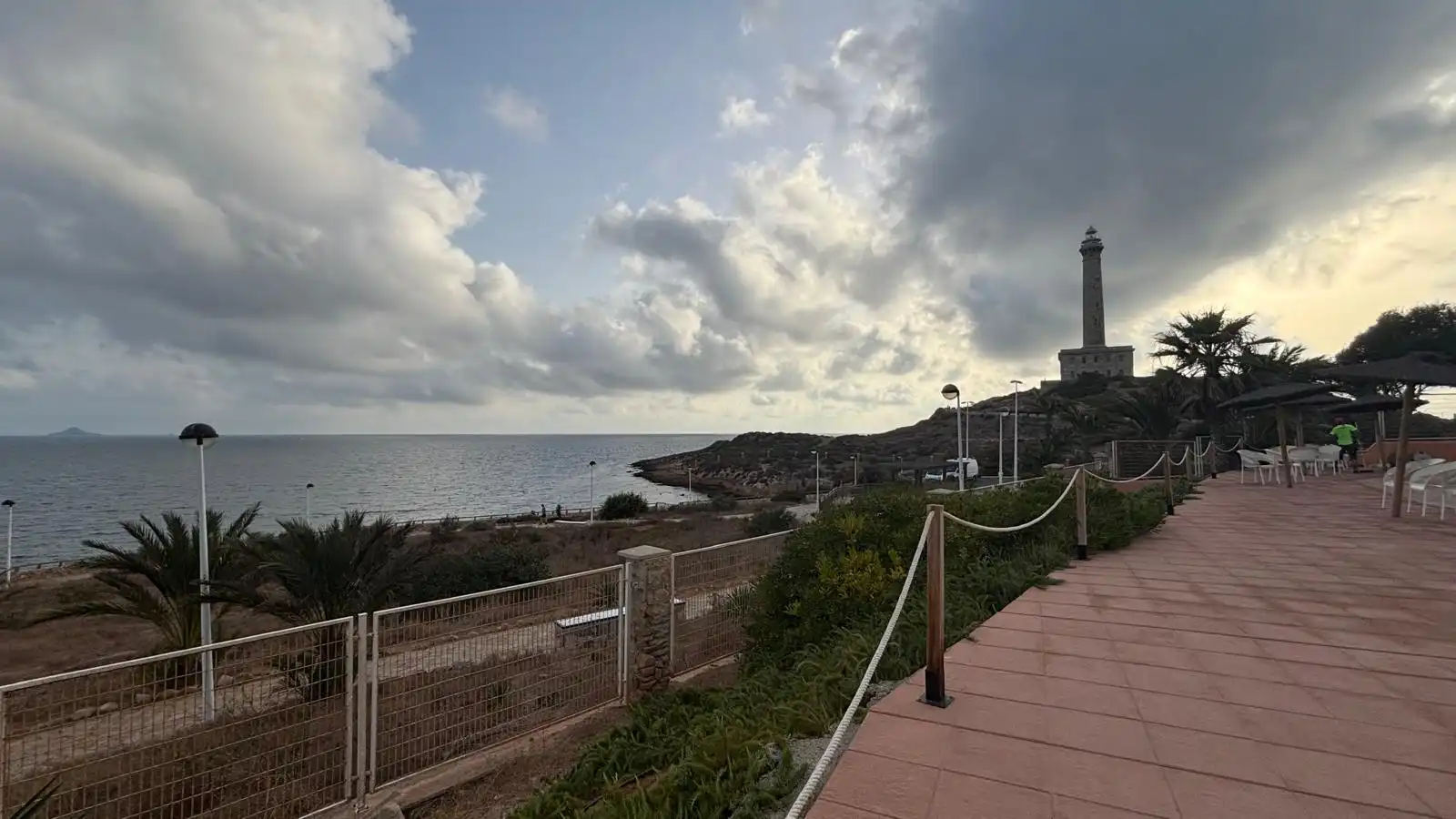 Außenansicht von Wohnungen zum Verkauf in Cartagena mit Klimaanlage, Heizung und Terrasse
