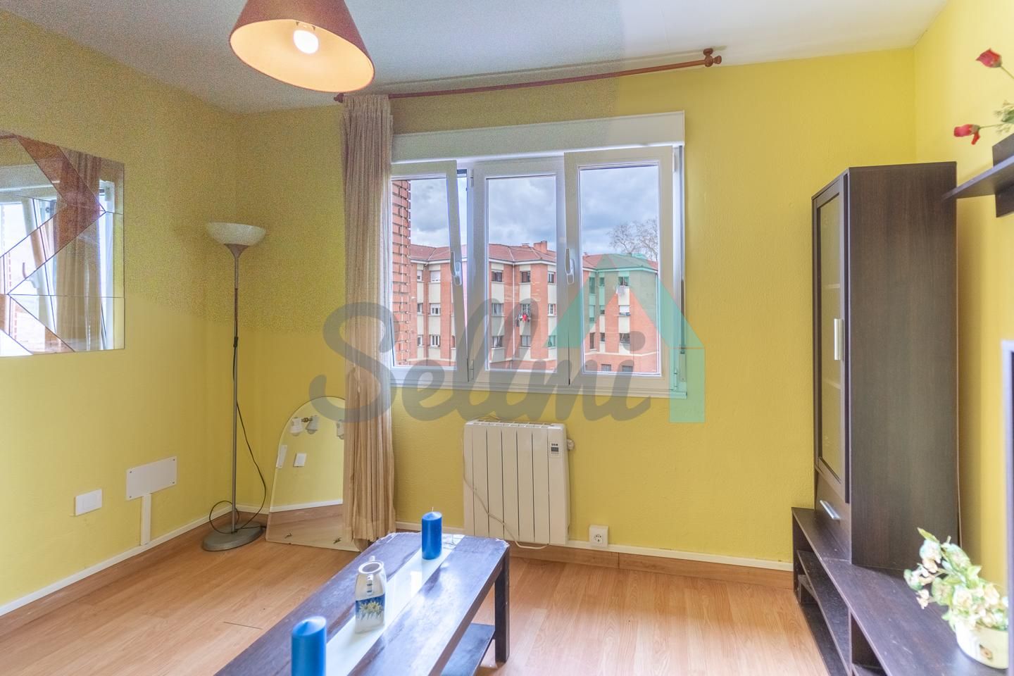 Habitación de Piso en venta en Siero con Calefacción