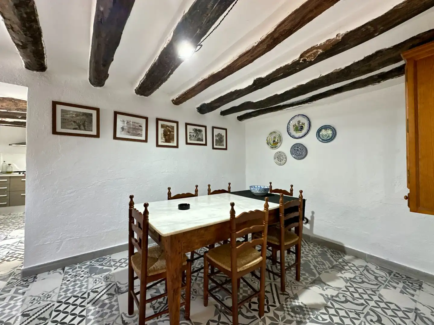 Menjador de Finca rústica en venda en Sierro amb Aire condicionat, Calefacció i Jardí privat