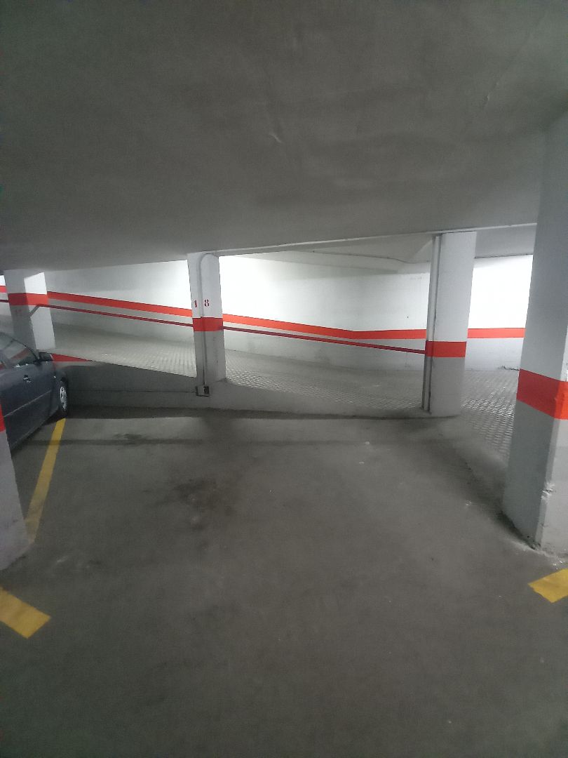 Parking de Garaje de alquiler en  Granada Capital
