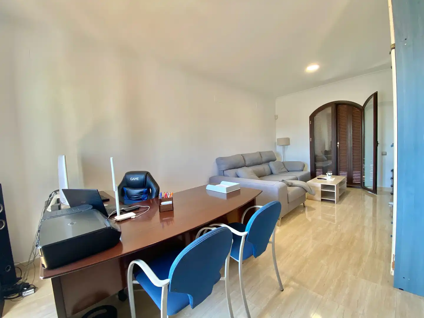 Sala de estar de Casa o chalet en venta en Alcalá de Guadaira con Jardín privado y Piscina