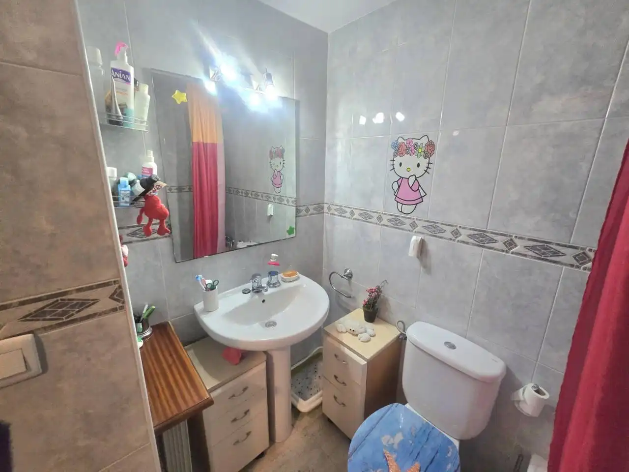 Baño de Piso en venta en Salt con Calefacción, Terraza y Trastero
