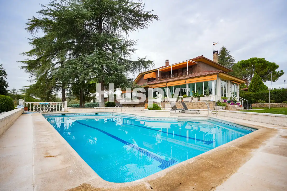 Villa mit Terrasse zum Verkauf in Calle Valencia
