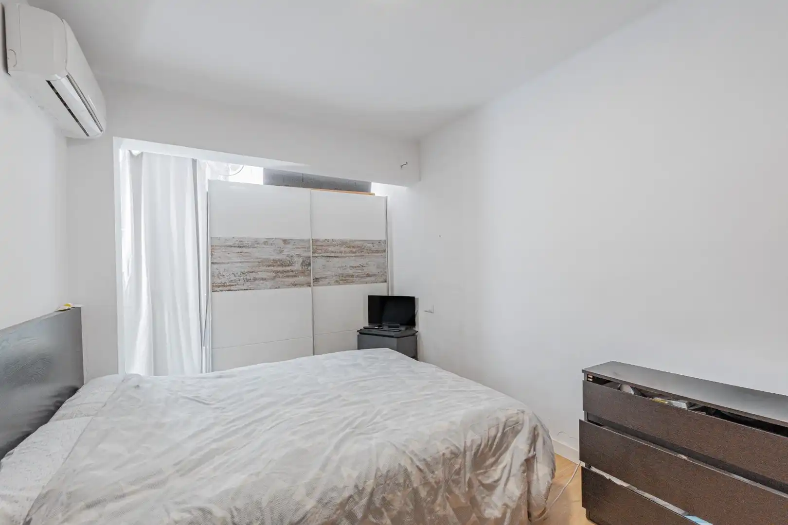 Bedroom of Flat for sale in  Palma de Mallorca  with Air Conditioner, Heating and Parquet flooring