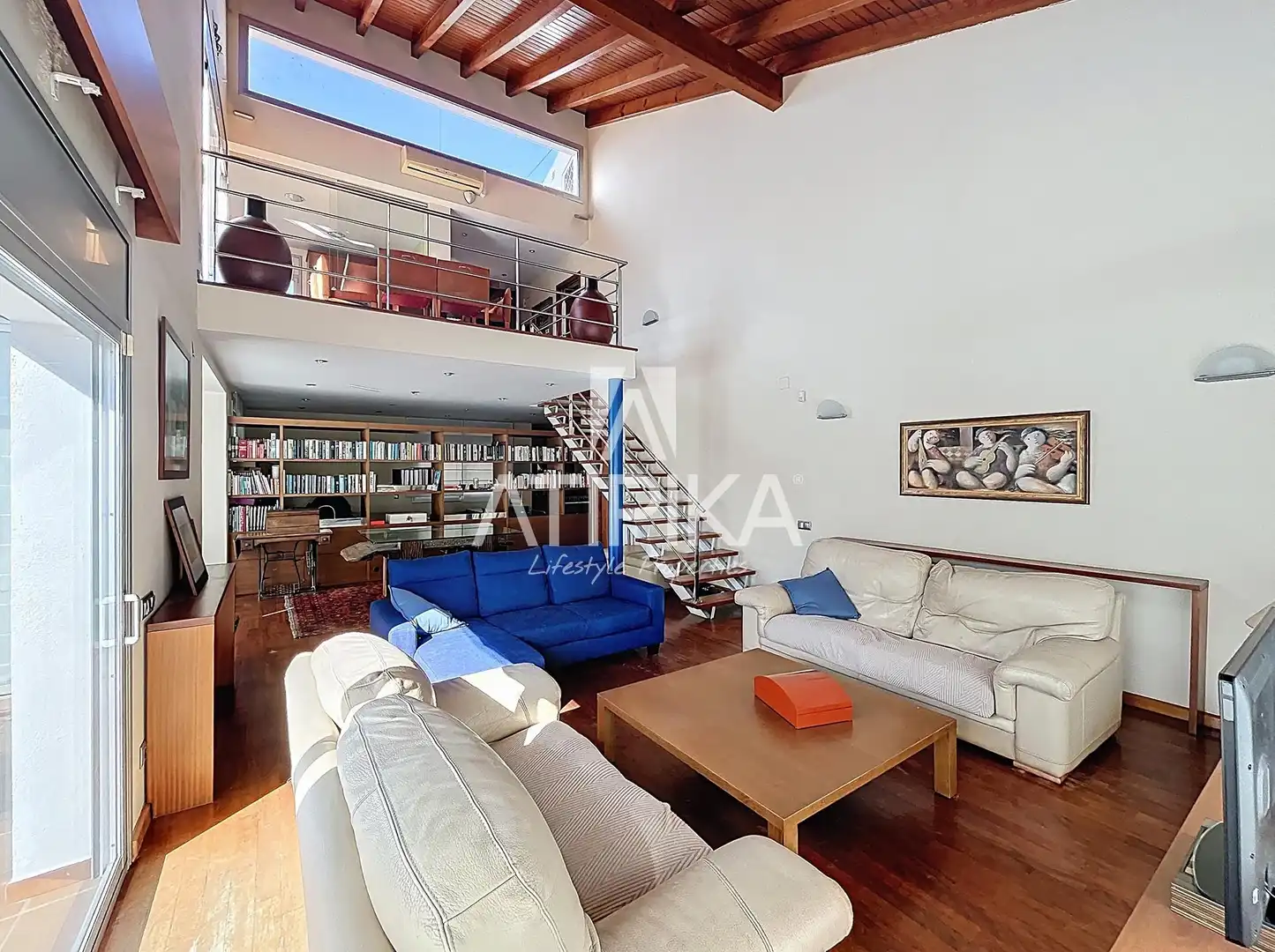 Sala d'estar de Casa o xalet en venda en Castelldefels amb Calefacció, Terrassa i Traster