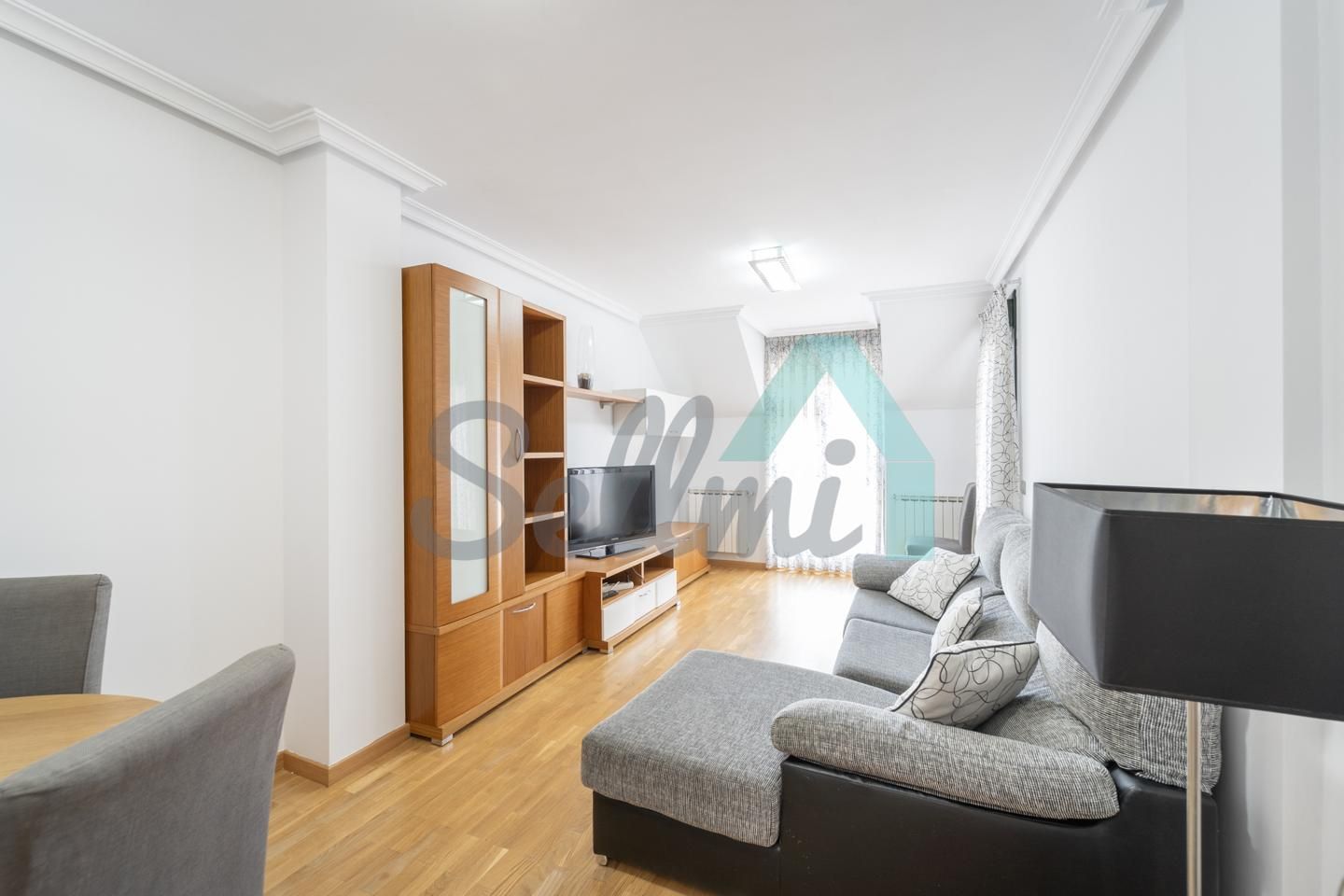 Sala d'estar de Pis en venda en Laviana amb Calefacció, Parquet i Terrassa
