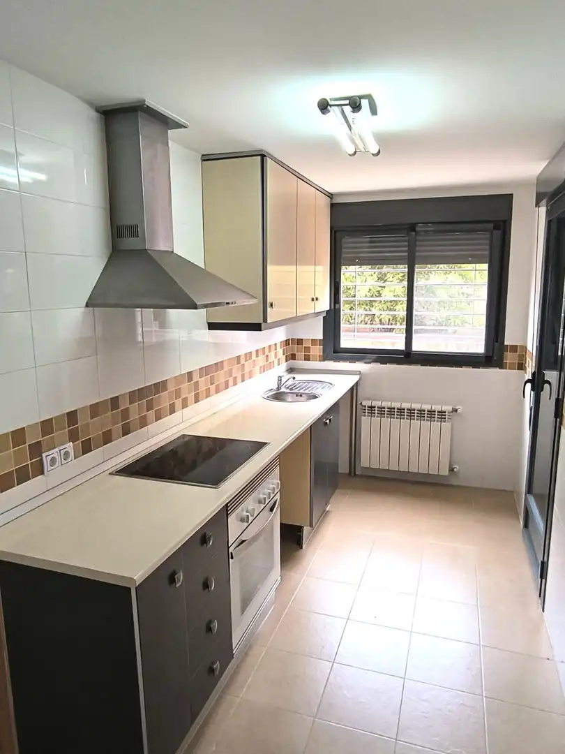 Apartament de lloguer a Puerta de Toledo - Atalaya