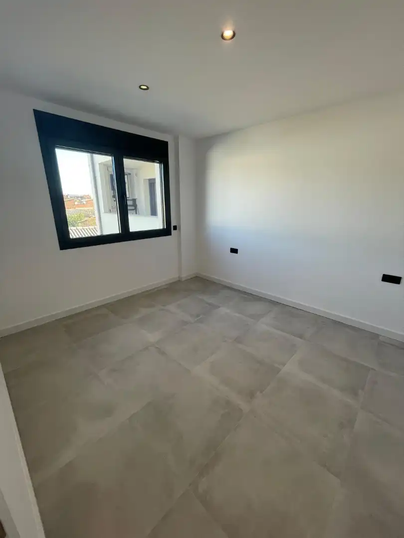 Bedroom of Attic for sale in Zaidín