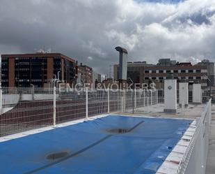 Vista exterior de Apartament de lloguer en  Madrid Capital amb Aire condicionat, Calefacció i Piscina